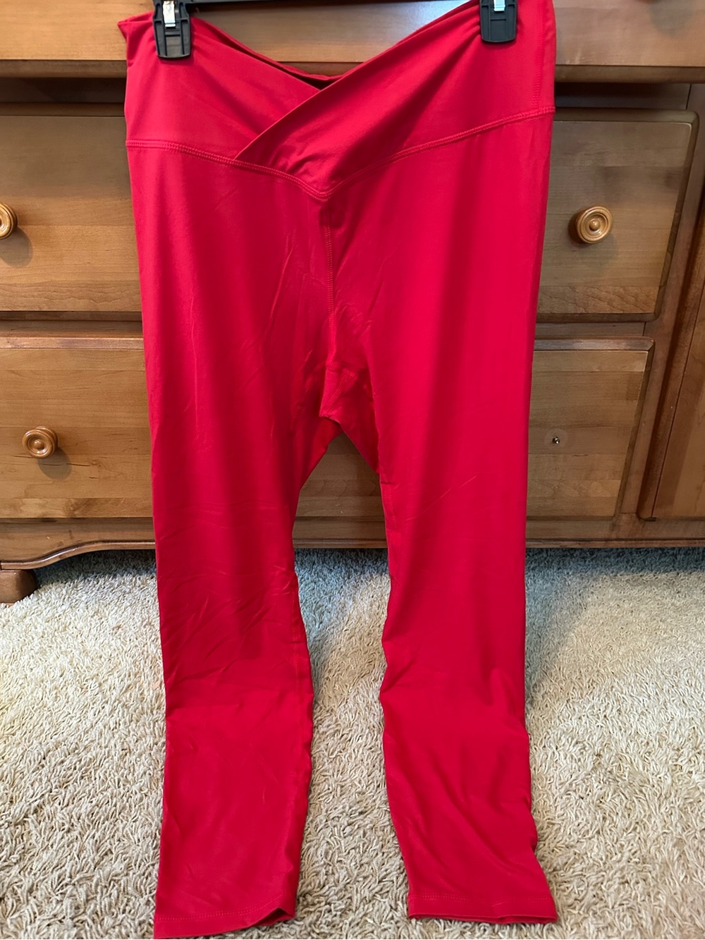 NWOT RAE MODE V ACCENT CROP LEGGING